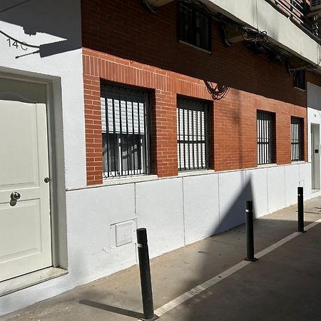 Loft Tejares De Triana Apartman Sevilla Kültér fotó