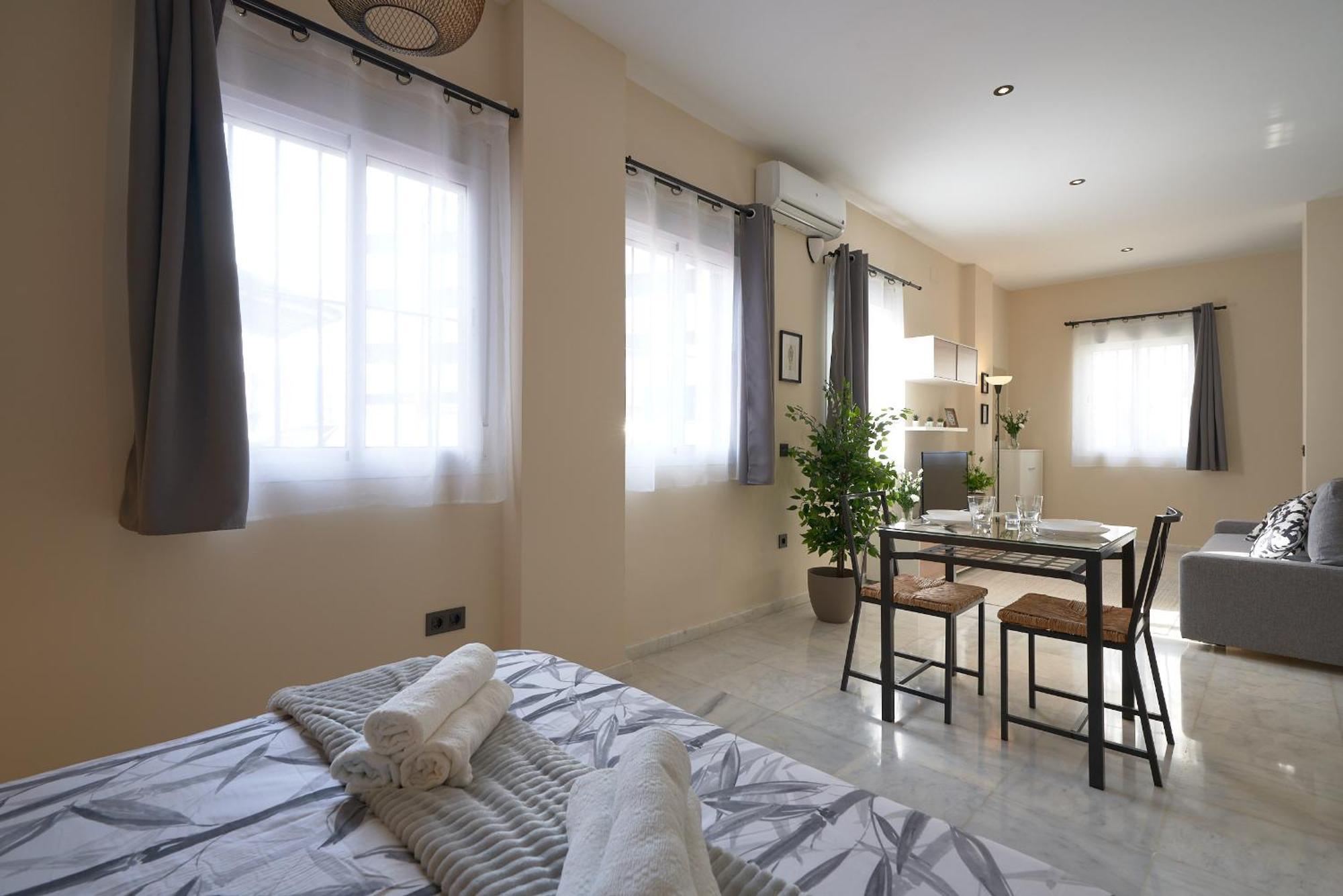 Loft Tejares De Triana Apartman Sevilla Kültér fotó